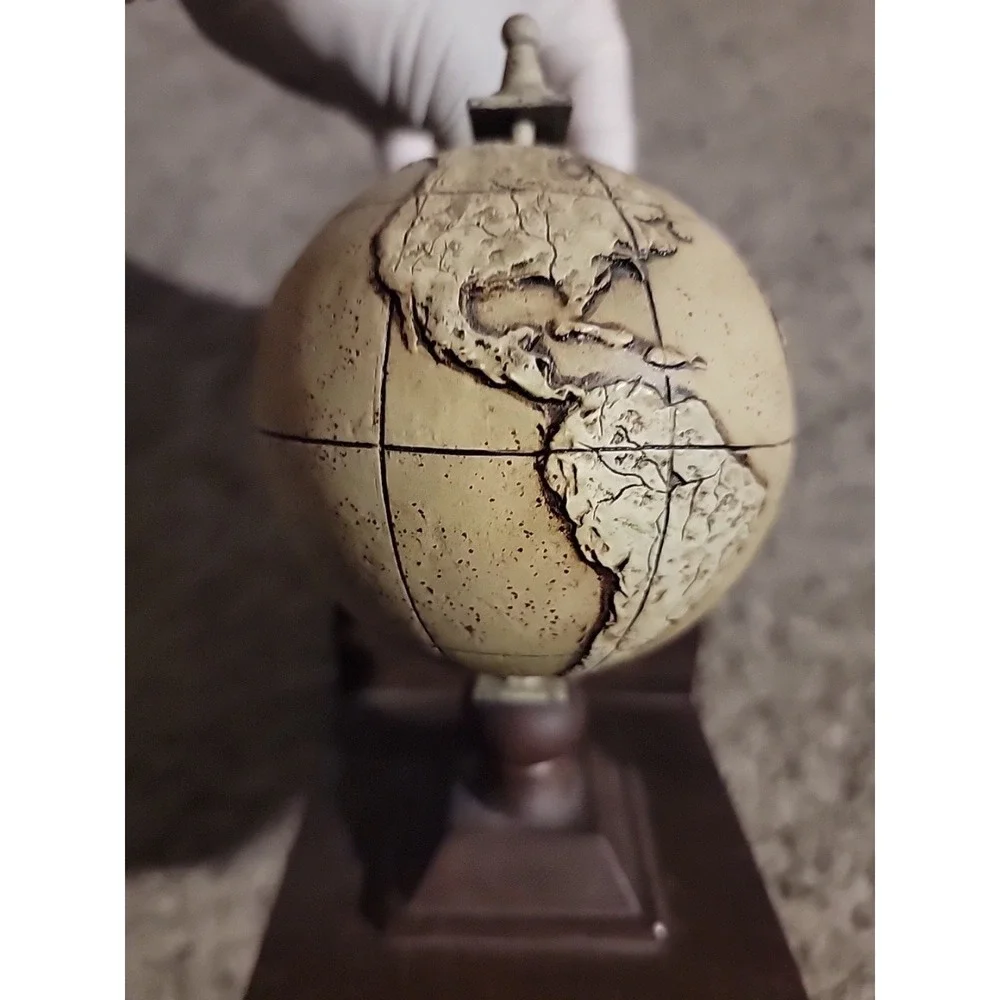 Vintage Spinning Wooden Globe Bookends Bookcase Decor Wood‎ Home Interiors NWOT